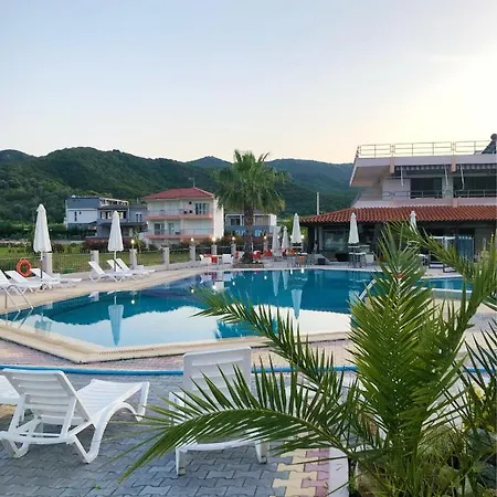 Hotell Palmera Sarti